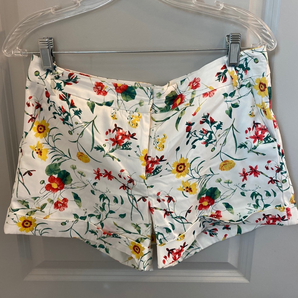 Ovi Floral boutique shorts